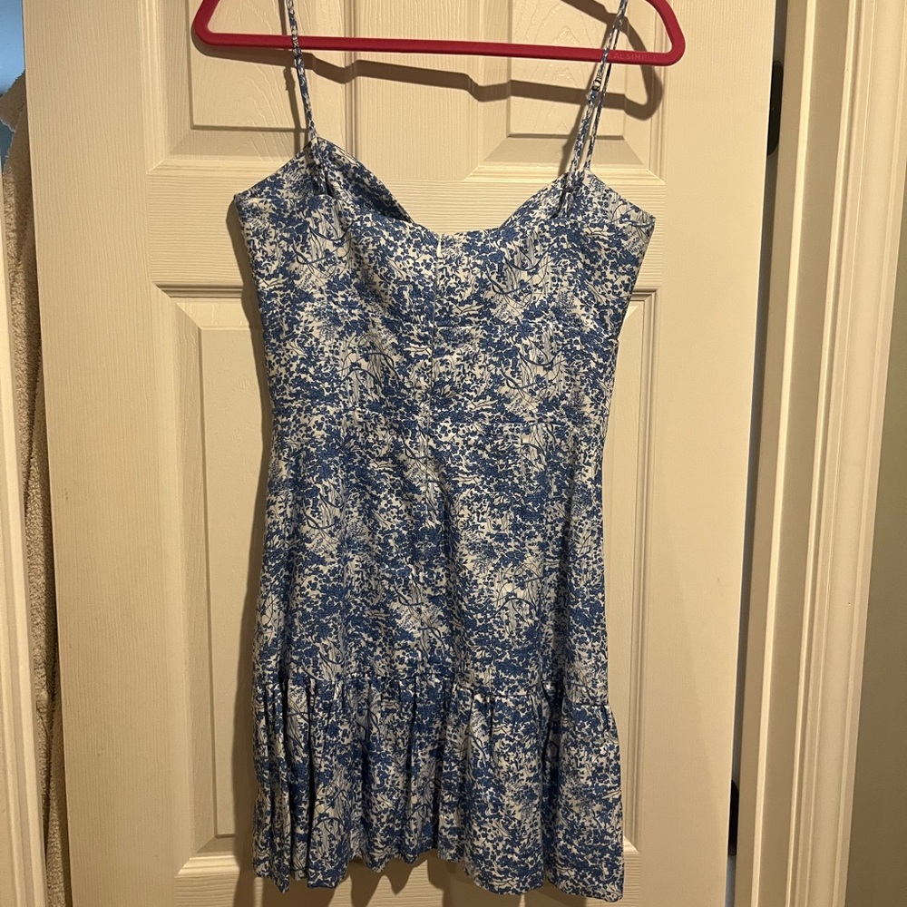 Karina Grimaldi Blue and White Patterned Dress